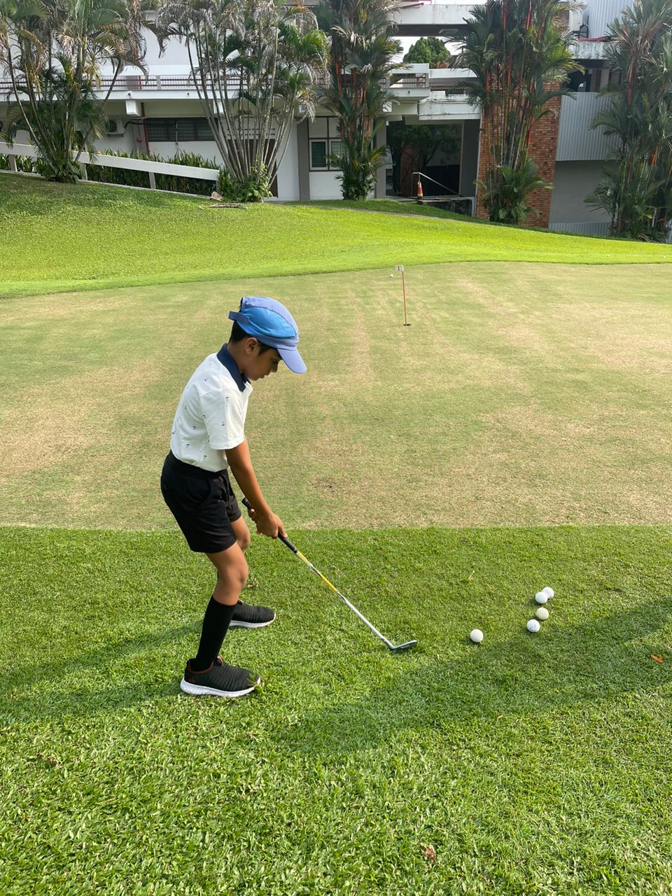 junior-golfing-training-lessons-klang-valley